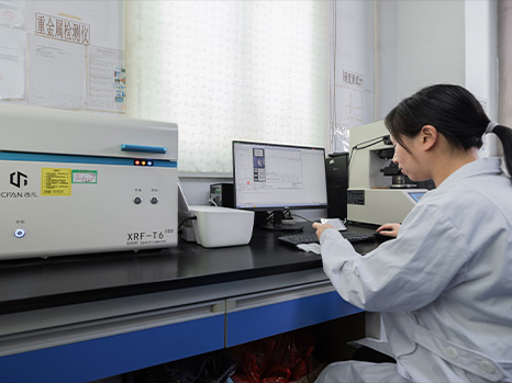 中国高端金属钮扣领导者-松记钮扣