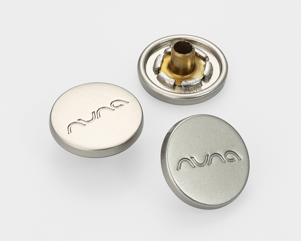 What are OEKO-TEX certified metal buttons?