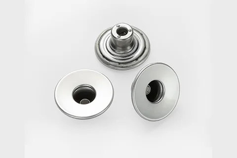 Snap Buttons vs. Jeans Buttons: A Technical Comparison of Apparel Button Hardware