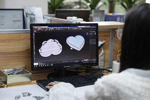 Evaluating China Metal Button Manufacturers for Premium Apparel Brands